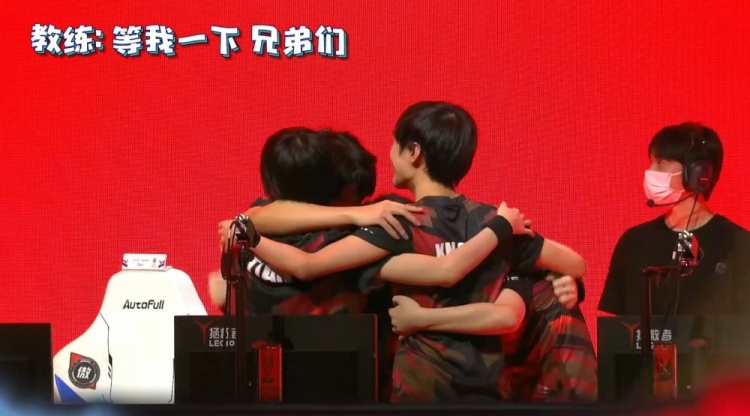 张伟丽的训 张伟丽的训