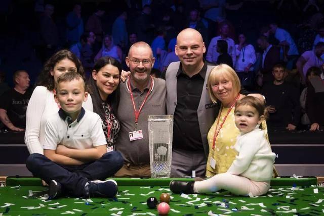 亚泰以守待 亚泰以守待